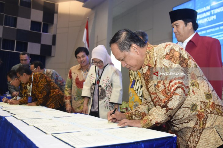 Pertemuan Perguruan Tinggi Negeri Badan Hukum