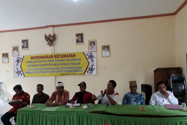 31 Balai Ikuti Pemilihan kepala adat Se-Kecamatan Hantakan