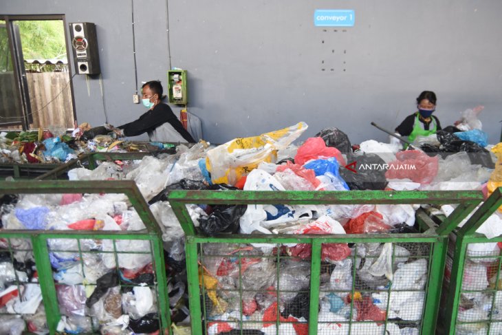 Pusat Daur Ulang Sampah