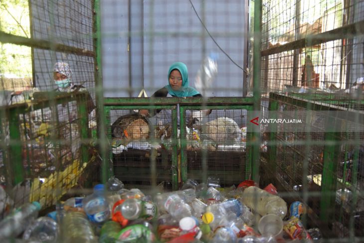 Pusat Daur Ulang Sampah