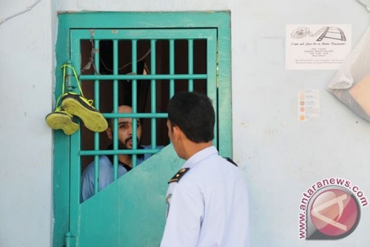 Ratusan penghuni Rumah Detensi Imigrasi Balikpapan mengamuk