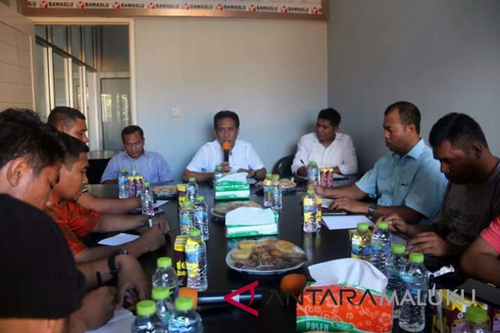 Bawaslu Kota Ternate umumkan peneltian administrasi calon Panwascam