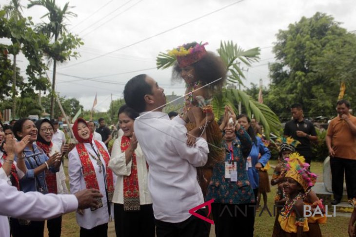 Presiden Kunjungi TK di Papua Barat