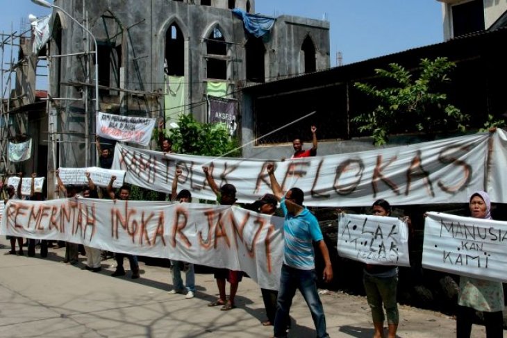 Aksi pedagang tolak relokasi