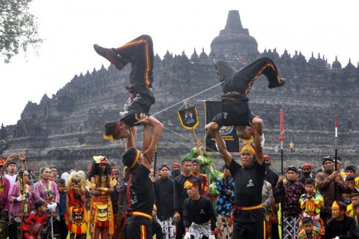 Ruwat rawat Borobudur