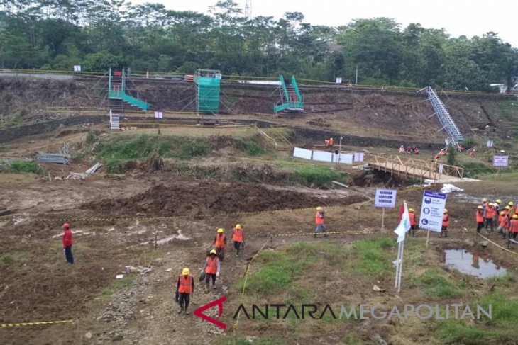 pembangunan jalur ganda sukabumi-bogor libatkan warga lokal