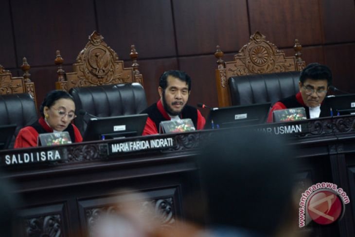 Mahkamah Konstitusi tolak permohonan uji UU tentang MK