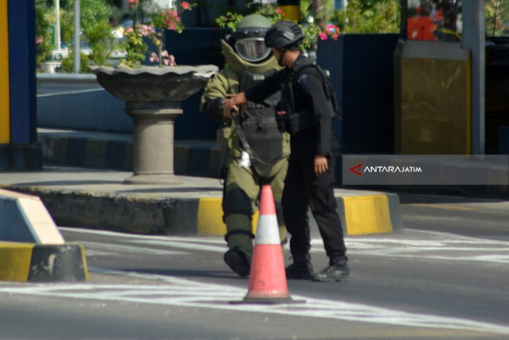 Peledakan Benda Mencurigakan di Tol SIdoarjo