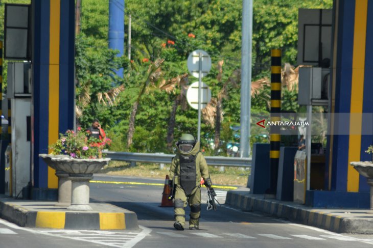 Peledakan Benda Mencurigakan di Tol SIdoarjo