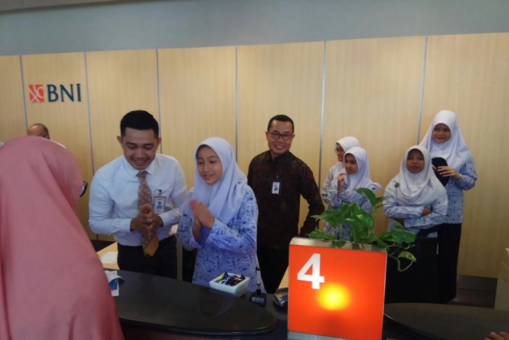 Satlantas Tilang Siswa Konvoi Kelulusan