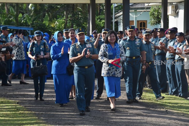 Kasal tinjau infrakstruktur darat Lanal Bengkulu