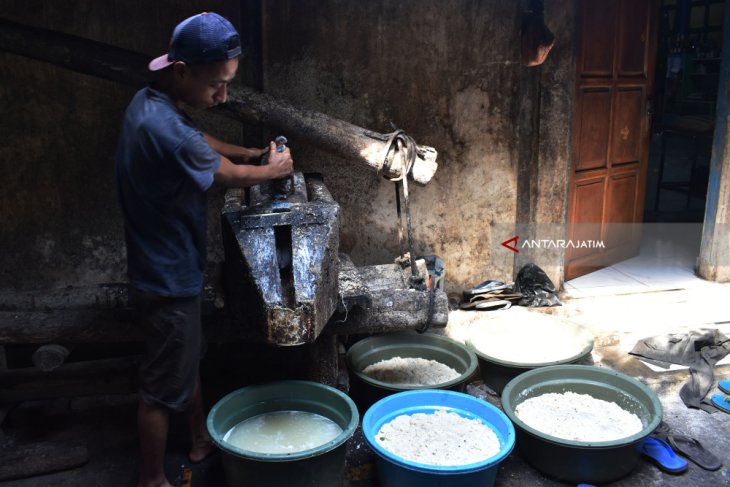 Industri Rumahan Brem Madiun