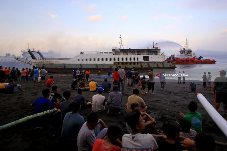 KMP Labitra Adinda Terbakar