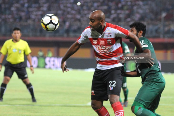 Madura United vs Persebaya 