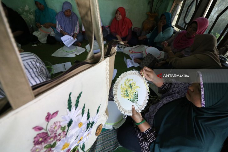 Pemberdayaan Kelompok Wanita Tani