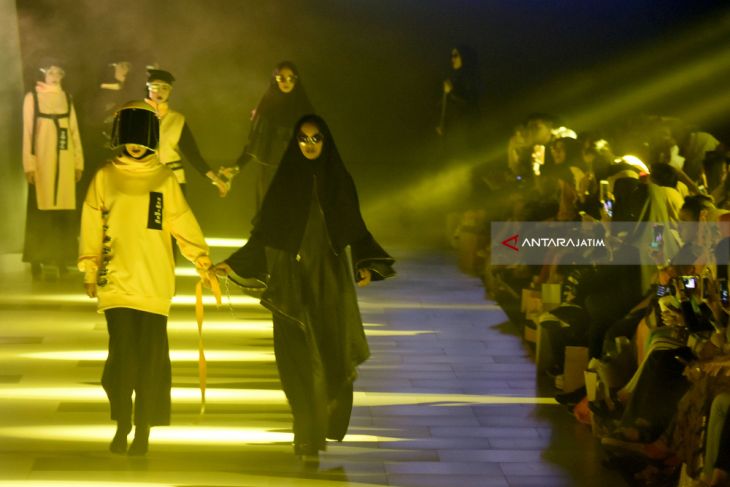 Surabaya Fashion Parade 2018