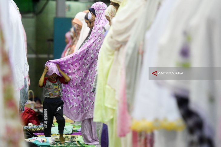  Tarawih Pertama Ramadan Masjid Cheng Hoo