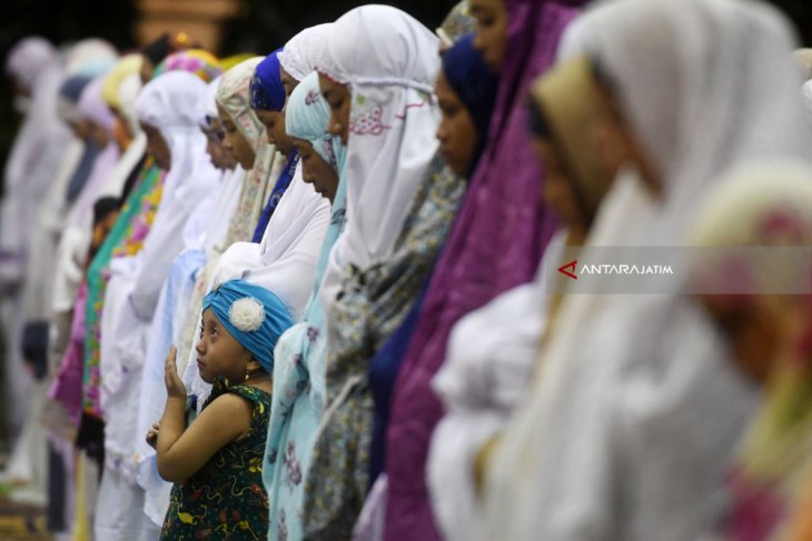  Tarawih Pertama Ramadan Masjid Cheng Hoo