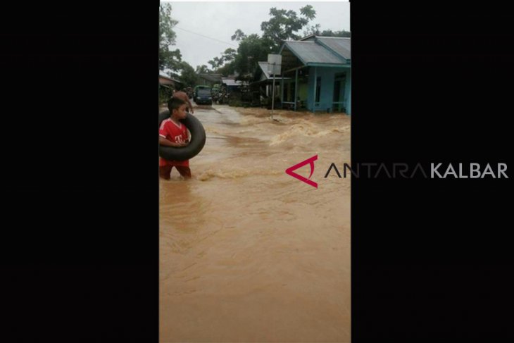 Terendam banjir