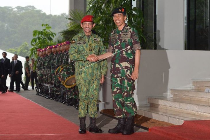 Sultan Brunei Darussalam Kunjungi Mabes TNI