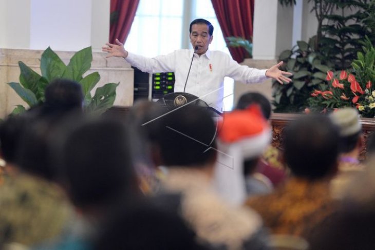 Nelayan Ajak Jokowi Tangkap Buaya