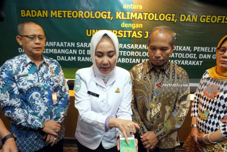 Sebaran Abu Vulkanik Gunung Merapi