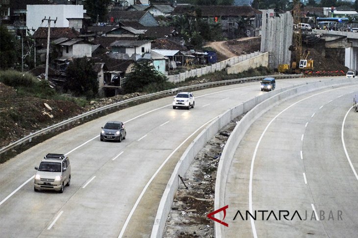 Arus balik di Tol Bocimi