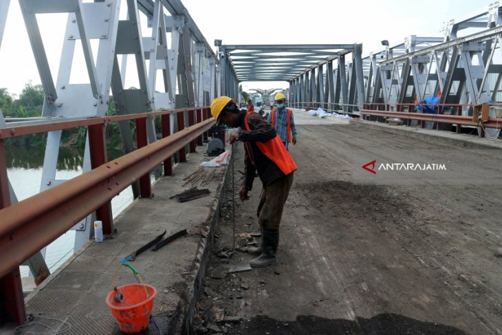 Jembatan Widang Selesai Diperbaiki