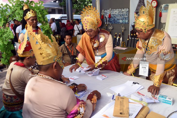 Perhitungan Suara Pilgub Jatim