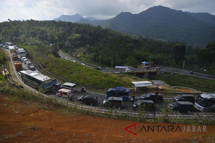 Arus mudik Jalur Selatan