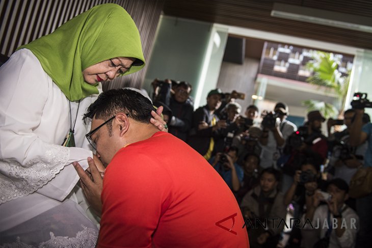 Ridwan Kamil minta doa restu orangtua