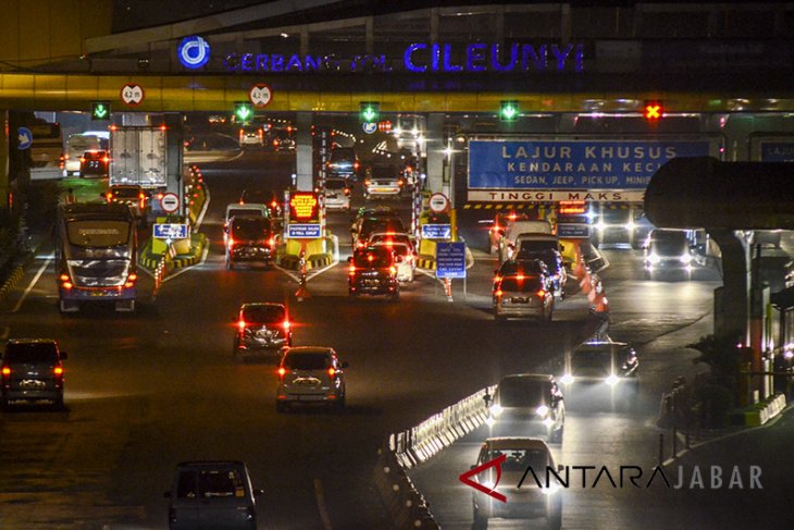 Tol Cileunyi lancar