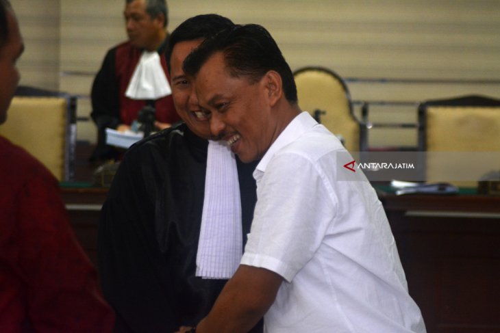 Vonis M Arief Wicaksono Ditunda