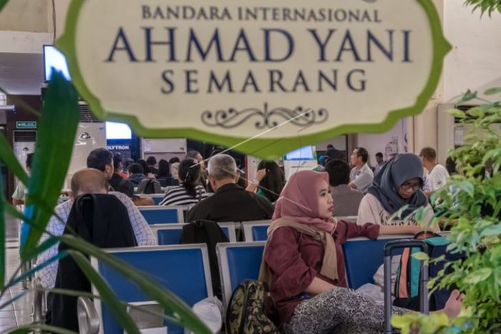Bandara tedampak abu Merapi
