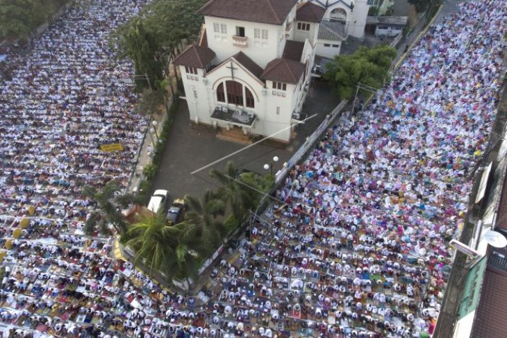 Salat Id di Jatinegara