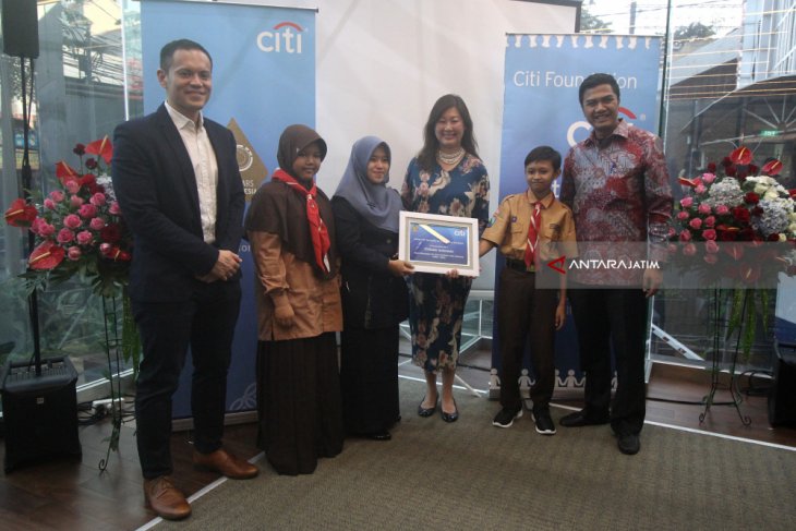 Bantuan Citi Indonesia Untuk Sekolah