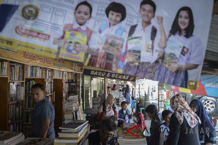 Penjualan buku meningkat