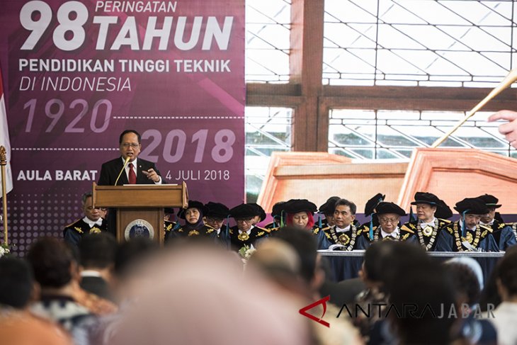 Peringatan ke 98 Pendidikan Tinggi Teknik Indonesia