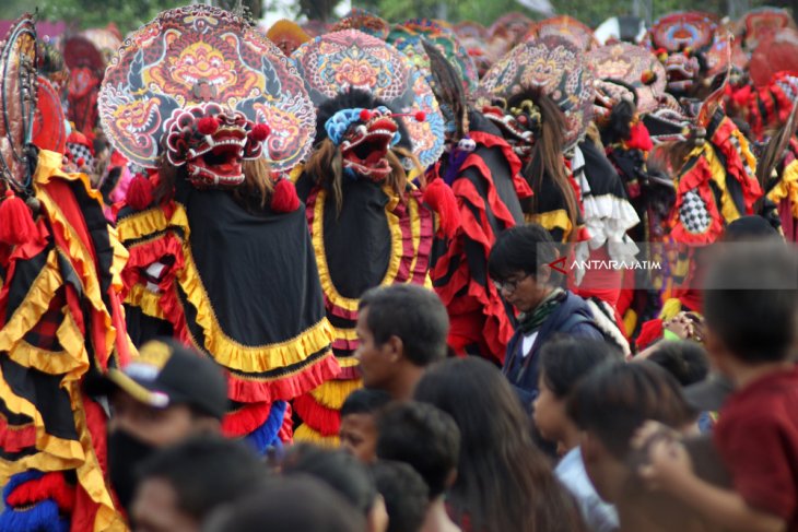 Tari Barong Sewu