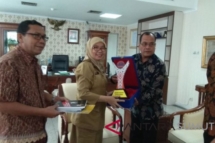 PEMPROV SUMUT MENDUKUNG PERDA KAWASAN TANPA ROKOK