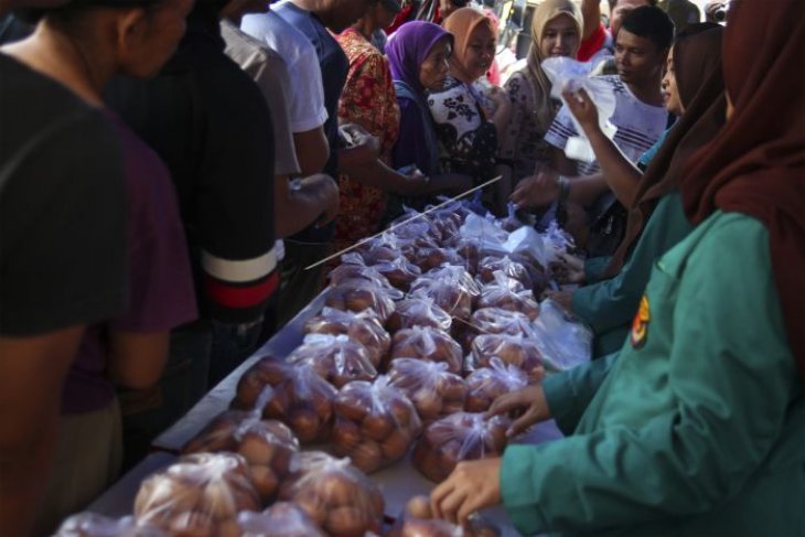 Pasar murah telur