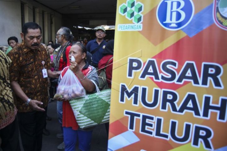 Pasar murah telur