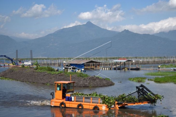 Revitalisasi danau Rawa Pening