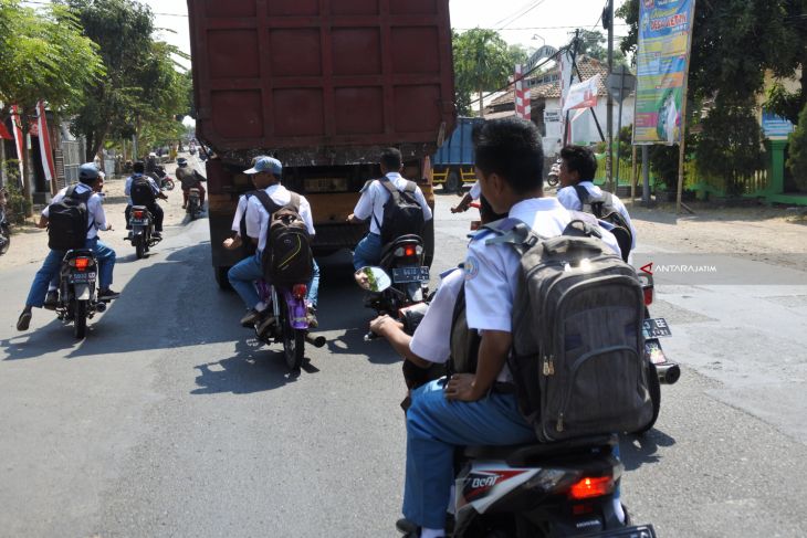 Abaikan Keselamatan