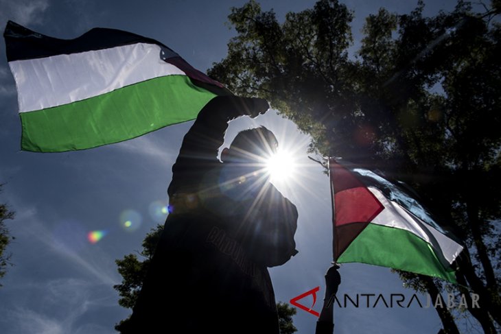 Aksi tolak kekerasan di Palestina