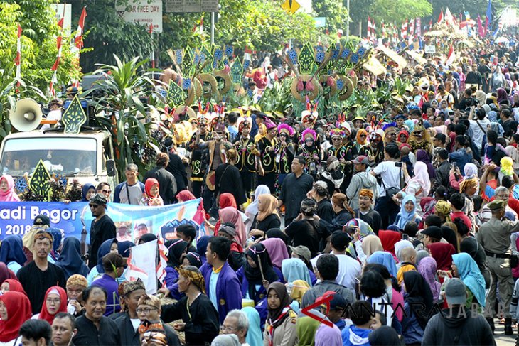 Festival Helaran Seni Budaya 