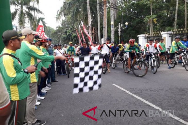 Ribuan warga Pangkalpinang ikuti jalan santai Korem 045 Garuda Jaya