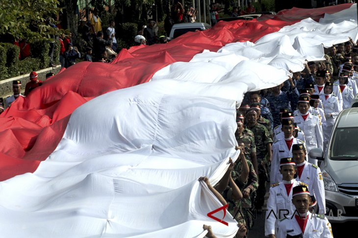 Kirab Bendera Merah Putih