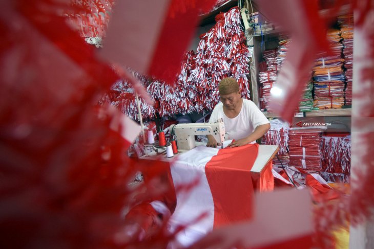 Pembuatan Bendera Merah Putih