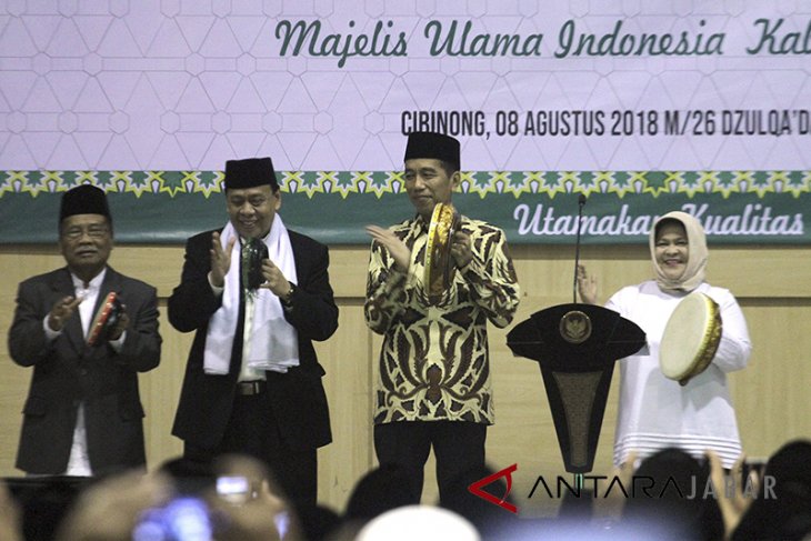 Presiden membuka perkuliahan kader ulama